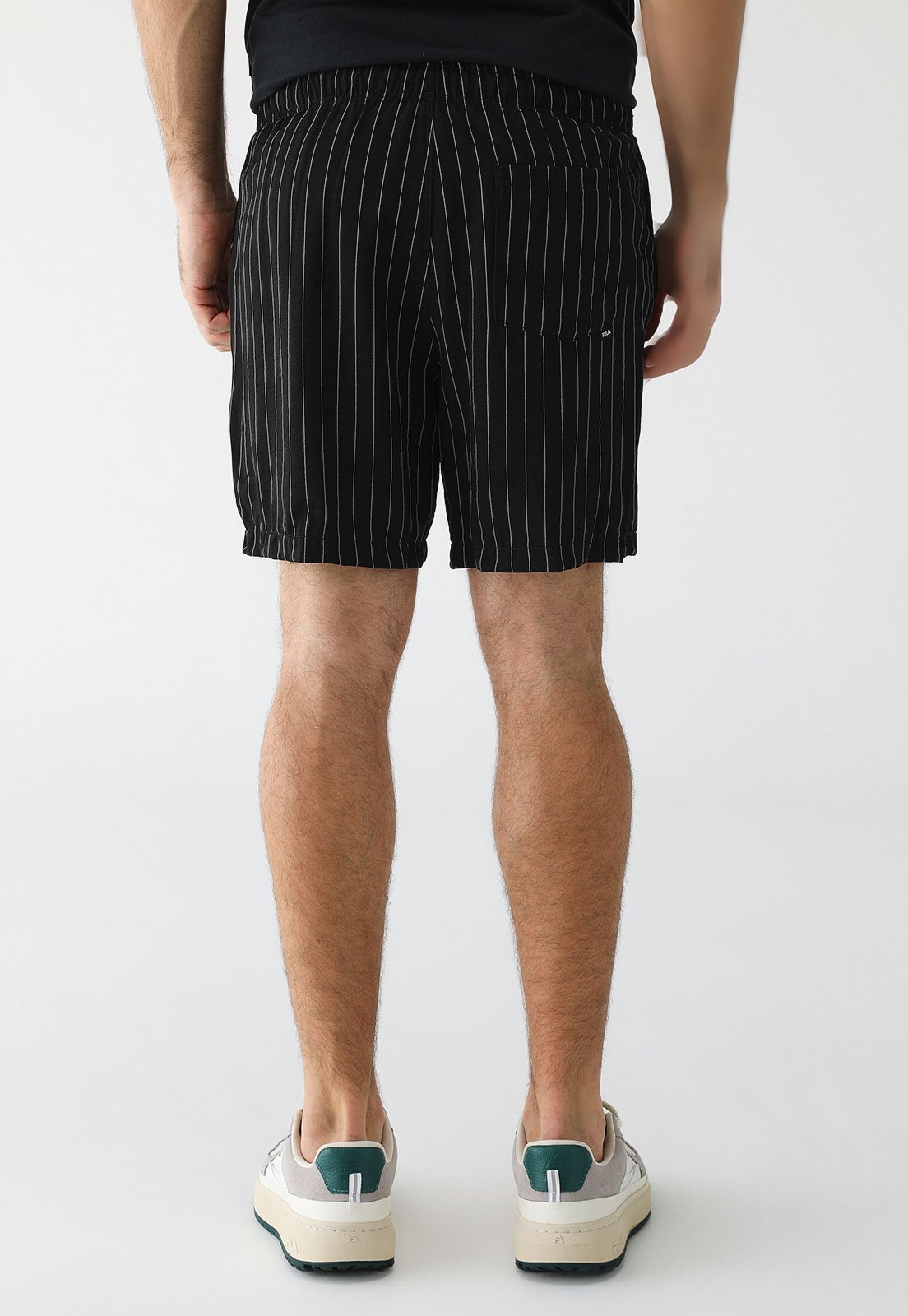 Short masculino casual listrado